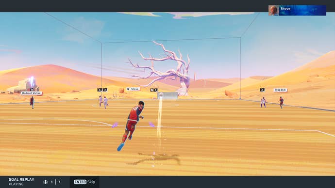 A re -play of a long -range goal of the goalkeeper in the rematch.