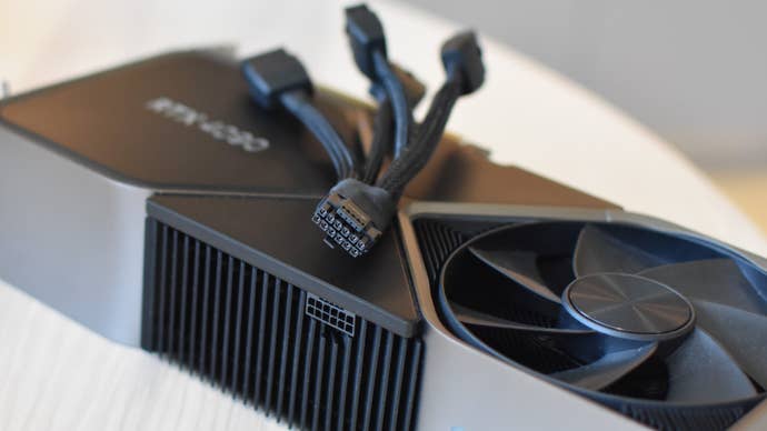 The power converter of RTX 4090 is located on the top of the RTX 4090 Founders version.